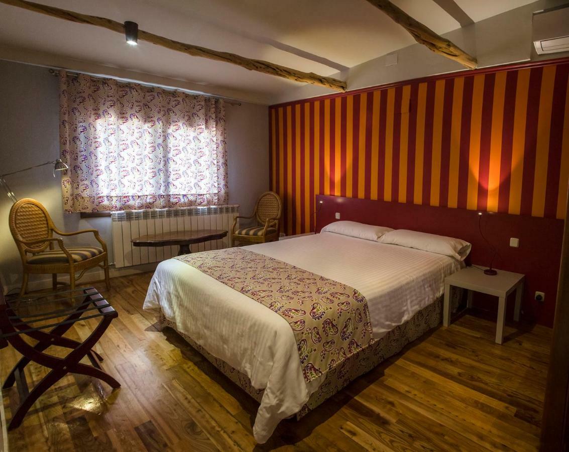 Apartamentos Rurales De La Sexma Del Sabinar Corduente Extérieur photo