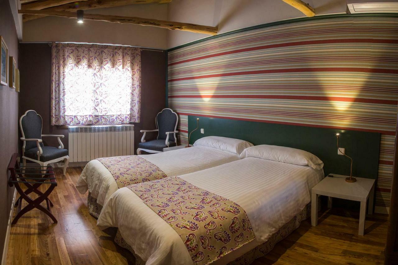 Apartamentos Rurales De La Sexma Del Sabinar Corduente Extérieur photo