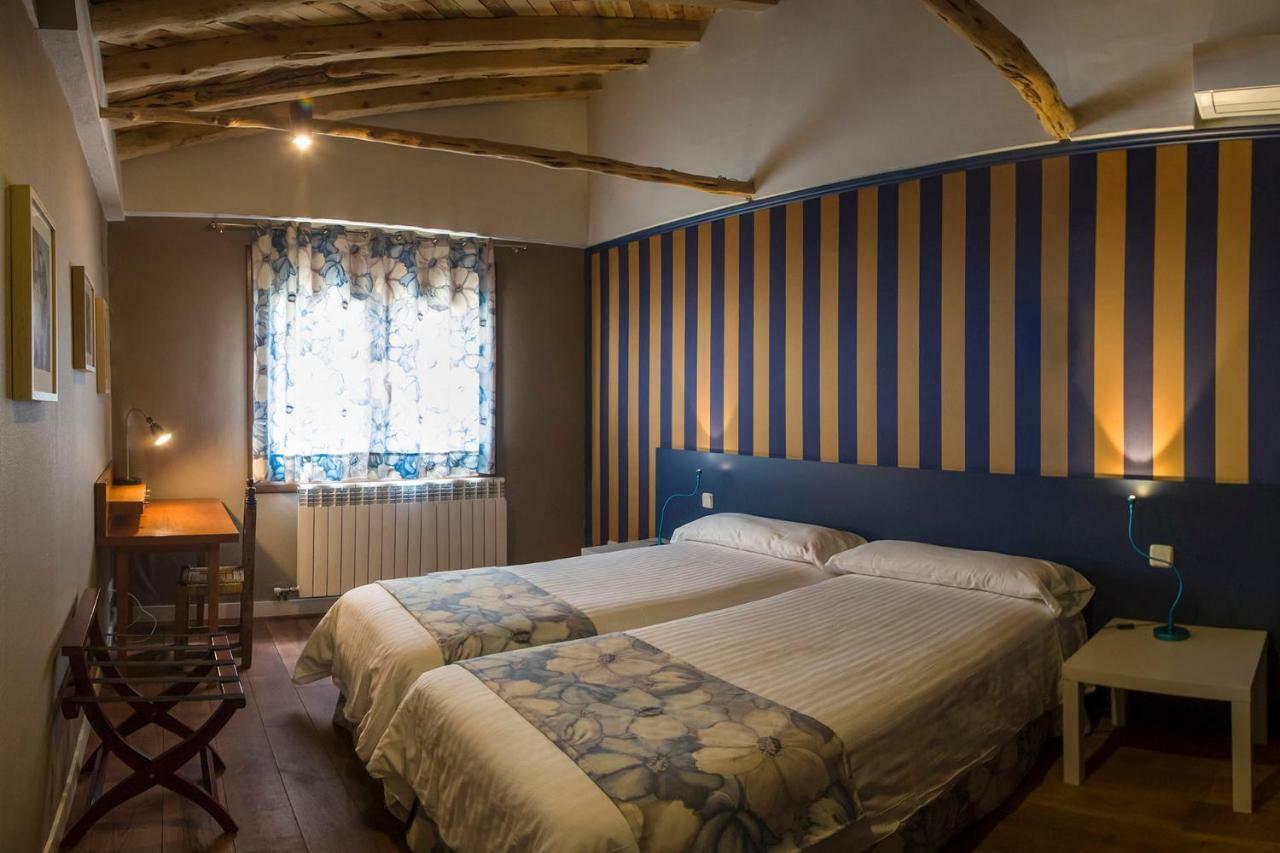 Apartamentos Rurales De La Sexma Del Sabinar Corduente Extérieur photo