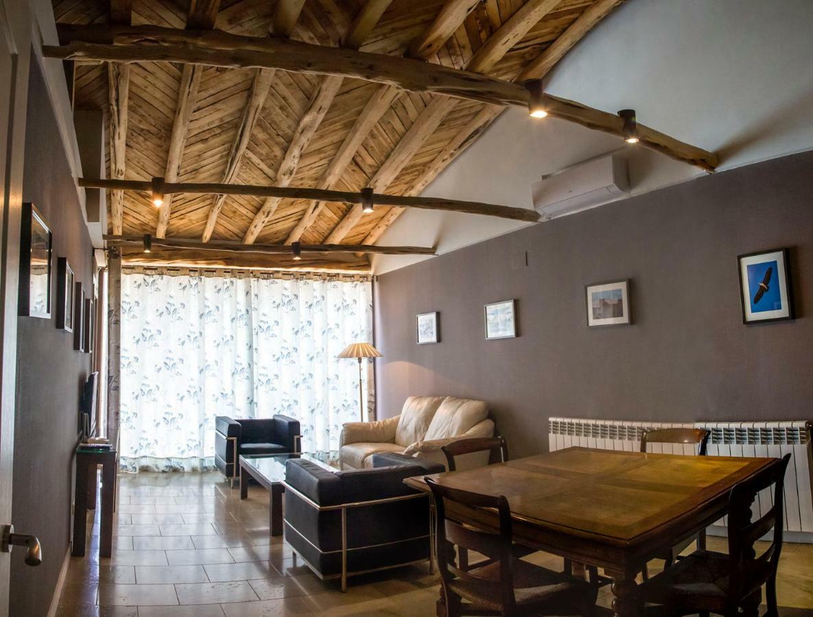 Apartamentos Rurales De La Sexma Del Sabinar Corduente Extérieur photo