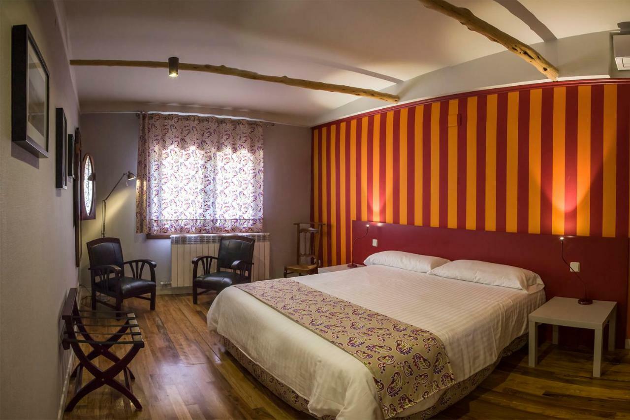 Apartamentos Rurales De La Sexma Del Sabinar Corduente Extérieur photo